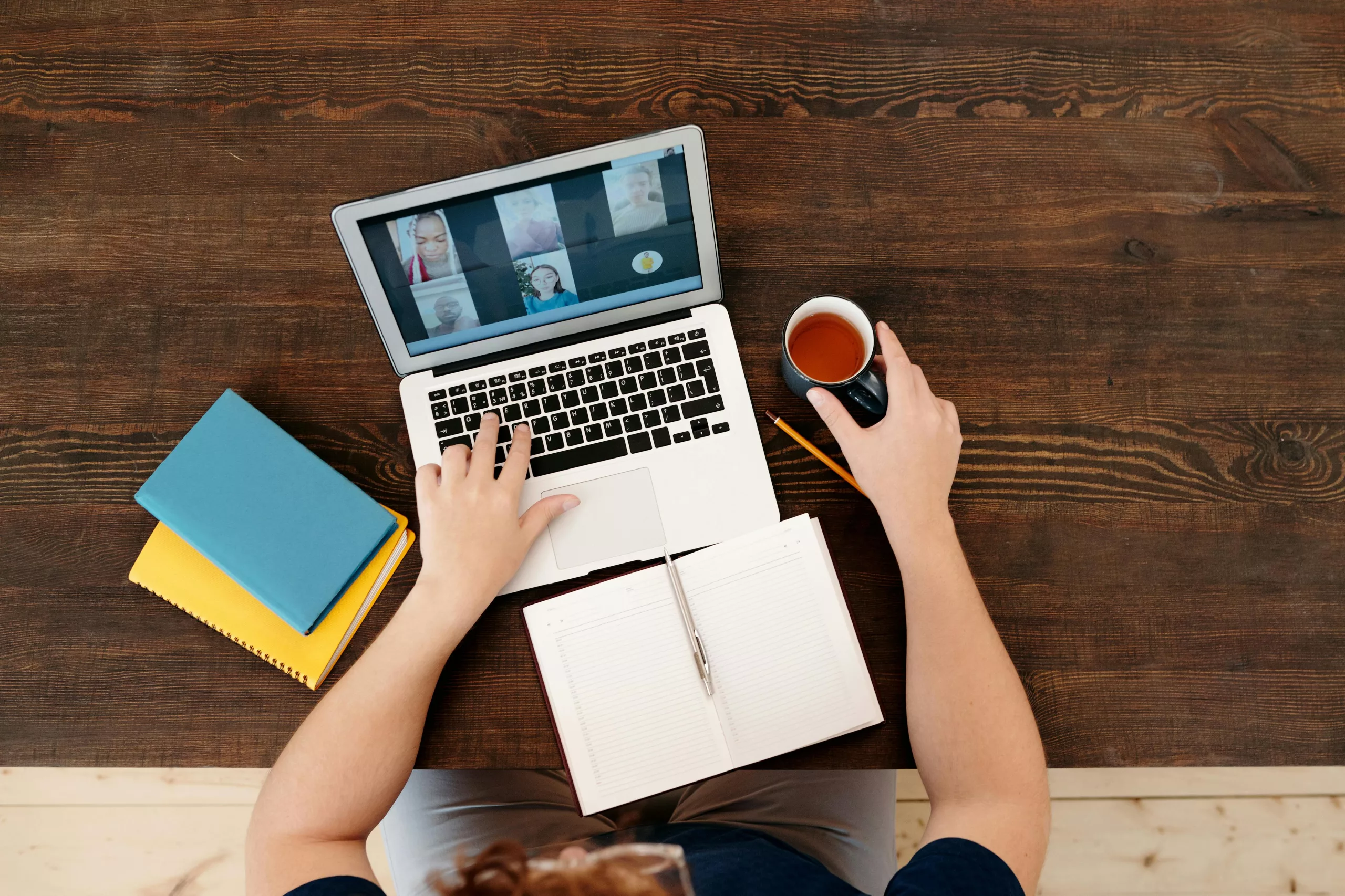 10 solutions numériques pour le travail hybride